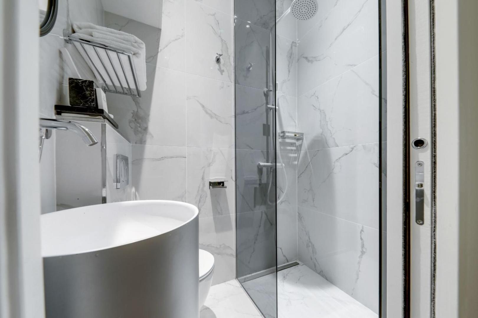 Suite Cd : Superb Parisian Apartment Bagian luar foto